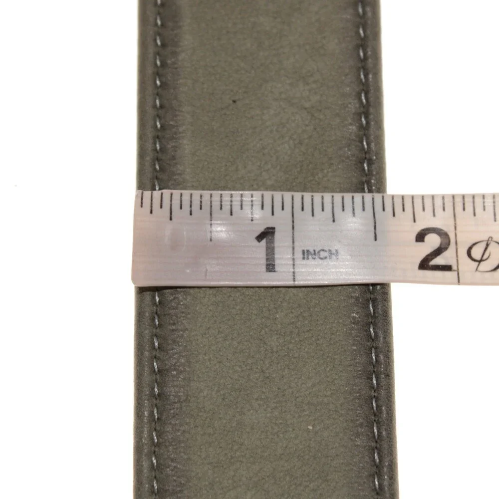 Veneta Cinture NWT Classic Belt Size 100 (US 38) in Green Leather